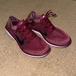Nike Free Flyknit size 8.5